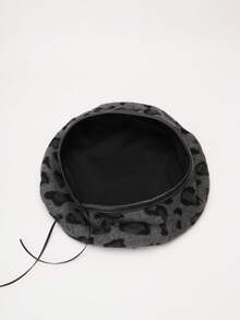 Boho Leopard Print Pattern Contrast Binding Beret - Multicolor - View 11