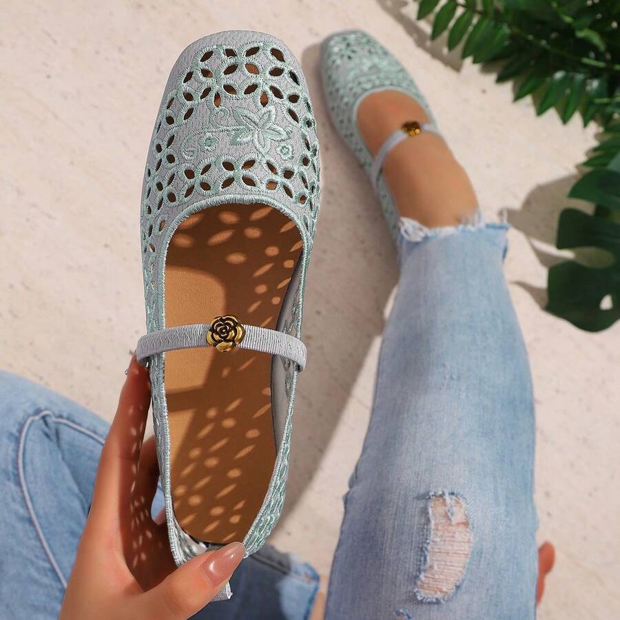 Women's Green Hollow Embroidery Floral Buckle Decor Floral Pattern Square Toe Low-Top One-Strap Flat Mary Jane Shoes