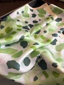 1件正方形緞面方巾女款佩斯利印花頭巾圍巾 包包配件 - 綠色 - 查看 4