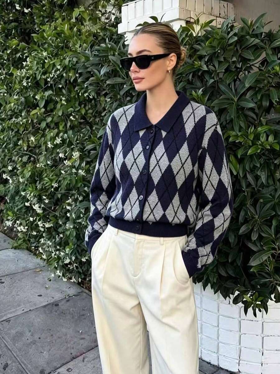 DEEKA Autumn/Winter New Women's European And American Style Fashion Minimalist Preppy Diamond Knit Cardigan Top - Navy - View 1