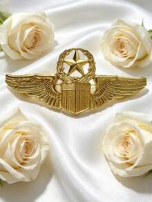 1pc Floral Wreath Star Wing Badge Design Hat Pin, French Luxury Style Brooch, Unisex Elegant Fashion Accessory For Party, Banquet And Daily Wear - Gold - View 4