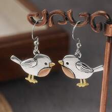 Vintage Handmade Bird Pendant Earrings, Suitable For Gothic Style Lovers, Strong Fashion Women, Halloween Costume Wearers And Niche Animal Jewelry Collectors - Two-tone Bird - View 2