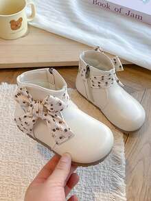 Sepatu Bot Pendek Gaya Korea Model Terbaru 2026 untuk Anak Perempuan, Versi Manis, Hangat & Nyaman, Anti Selip, Pilihan Serbaguna - Krem - View 4