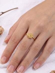 1pc Stainless Steel 18K Gold Plated Polished Small Flower Ring, Gentle Fresh Elegant, Suitable For Dress And Daily Wear, Versatile Hand Accessory - Small Flower Ring - View 16