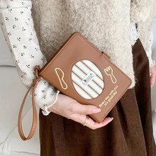 可愛刺繡旅行護照夾，附腕帶、多卡槽、護照口袋、照片視窗 - 彩色 - 查看 8