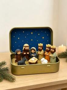 Figur Adegan Kelahiran Yesus Ukuran Saku, Set Kotak Logam. Adegan Kelahiran Yesus Mini Termasuk Keluarga Kudus, Tiga Orang Bijak, Gembala, dan Figur Hewan. Dekorasi Meja Religius Portabel dan Kenang-kenangan Natal Kristen. - Beraneka warna - View 3
