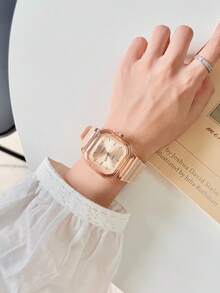 1pc Women Square Minimalist Fashionable Silicone Strap Quartz Watch, Suitable For Daily Wear - Beige - View 5