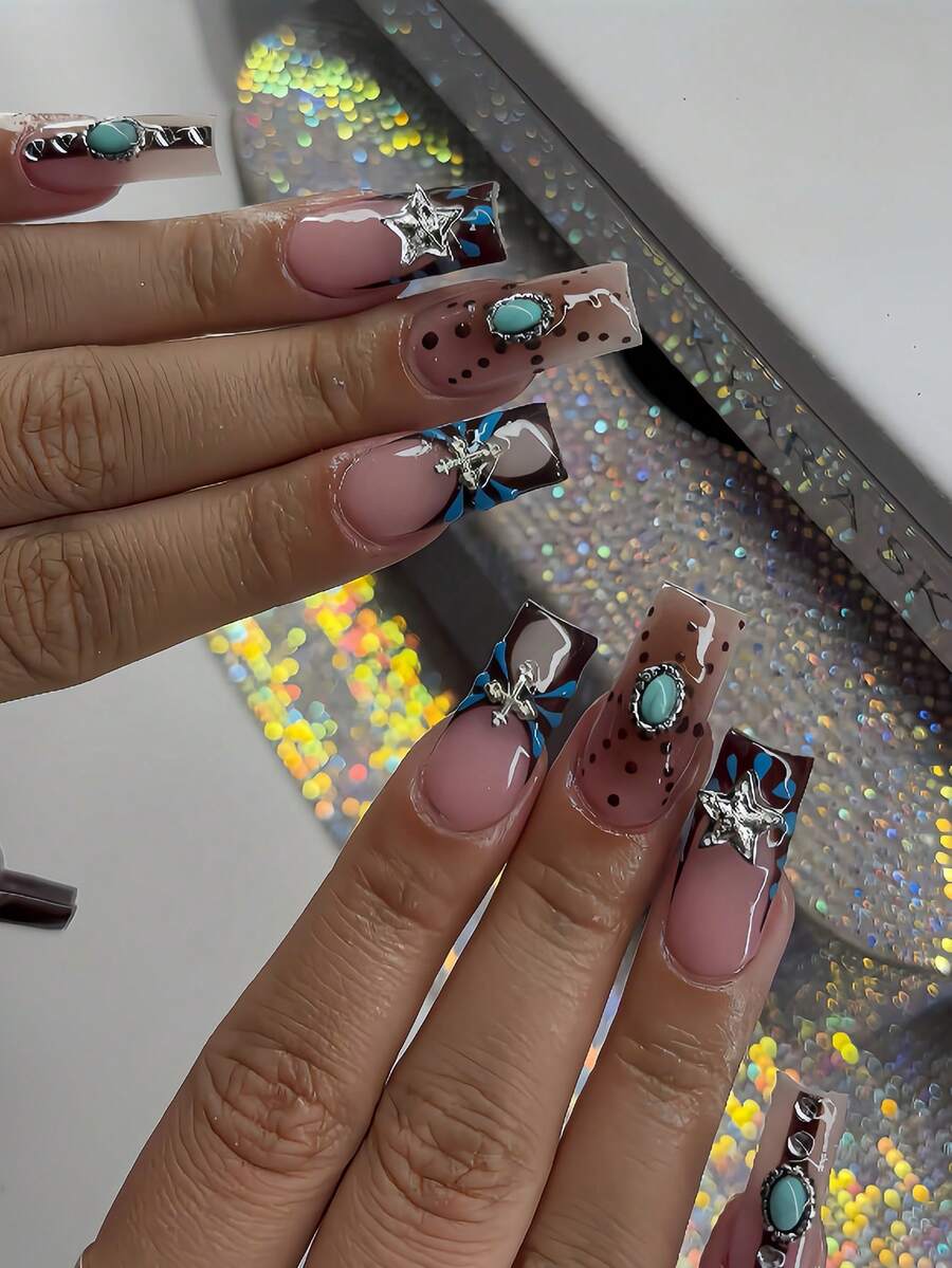 24 Square Press On Nails Featuring Blue Patterns And Black Polka Dots, Accented With Turquoise Stones And Silver Star-Shaped Charms In A Western-Style French Tip Design. These False Nails Are Perfect For Everyday Wear, Dates, And Shopping. - Multicolor - View 1