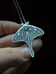 1pc Vintage Bohemian Style Remote Whale Design Pendant Necklace, Suitable For Women's Daily, Party, Travel Wear Jewelry Gift - Silver - View 1