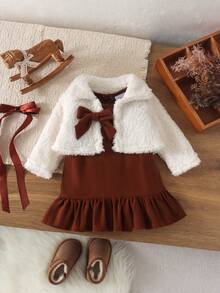 2pcs Baby Girl Vintage Forest Sweet Style 3D Bow Beige Fuzzy Jacket & Sleeveless Mermaid Dress Set, Autumn/Winter - Beige - View 2