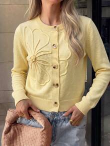 Women's Vintage Yellow Knitted Cardigan, Decorated With Floral Applique, Long Sleeve Round Neck Button Front Sweater Top - Yellow - View 3