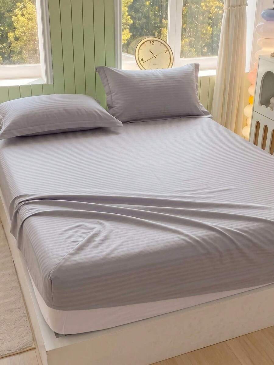 3-Piece Minimalist Striped Bedding Set, 1 Fitted Sheet + 2 Pillowcases (Pillow Inserts Not Included), Soft Breathable Mattress Cover, Deep Pocket All-Season Bedroom Bedding - Light Grey - View 1
