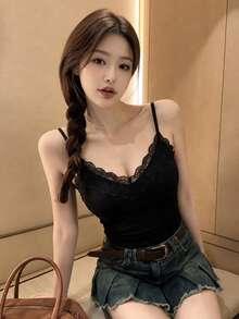 性感V領蕾絲女款吊帶背心，春夏款，加墊，鏤空，修身，內搭，露背上衣，休閒黑色 - 黑色 - 查看 7