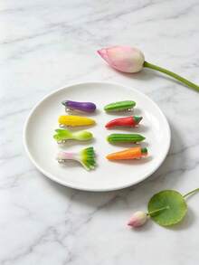 8pcs Realistic Vegetable Hair Clips Funny Personalized Carrot Eggplant Corn Bangs Clips Girls Fun Side Hair Clips Hair Accessories - Multicolor - View 4