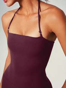 UONNOU Peach Butt-Lifting Flare Leg Jumpsuit, Halter Square Neck Backless Yoga Jumpsuit - Burgundy - View 3
