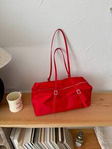Tas jinjing dengan desain minimalis yang ramping, tali bahu yang dapat disesuaikan untuk berbagai cara membawa, ruang interior yang luas, penutup resleting untuk akses mudah, gaya kasual yang santai, desain tas selempang, cocok untuk kegiatan sehari-hari, kencan, dan belanja, mudah menyimpan berbagai barang pribadi. - Merah - View 7