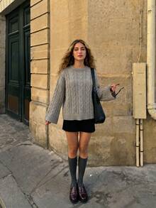 Women's Gray Cable Knit Sweater, Long Sleeve Pullover College Style Everyday Casual Outfits For Fall Winter - Grey - View 3