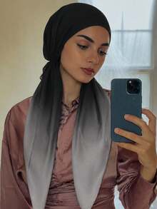 1pc Women's Bohemian Style Fashion Printed Headscarf, Suitable For Daily Wear, Breathable And Lightweight For Long-Term Use - Grey + Black - View 1