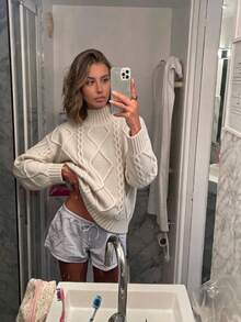 Sweater Rajut Leher Tinggi Musim Gugur Terbaru untuk Wanita, Cocok untuk Aktivitas Sehari-hari, Kampus, Perjalanan, dan Bepergian - Beras Aprikot - View 3