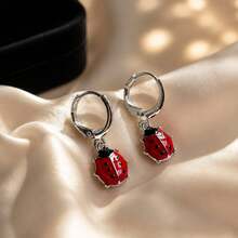 1 Pair Cute Ladybug Earrings With Mini Red Ladybug, Excellent Christmas Gift For Best Friends - Insect - View 3
