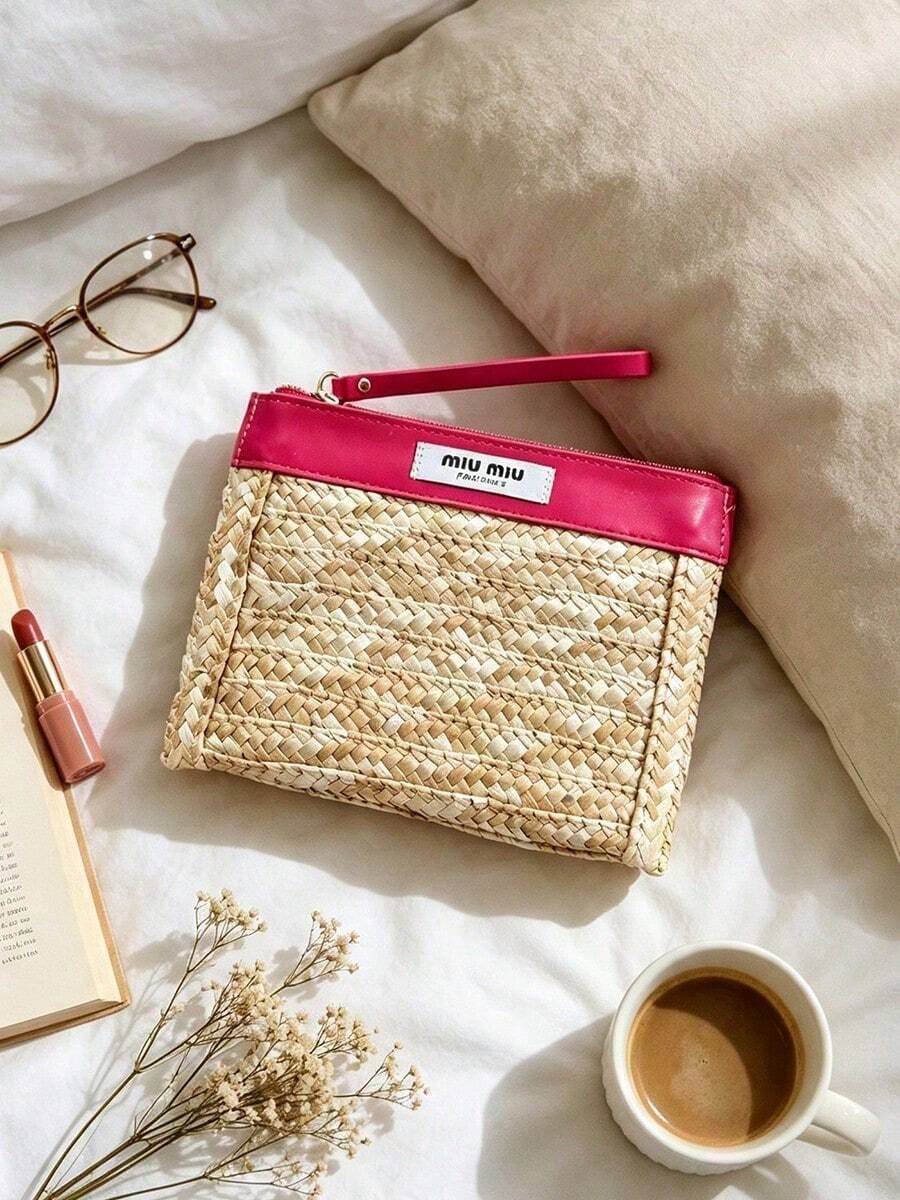 Contrast Color Straw Woven Patchwork Makeup Storage Bag, Zipper Wrist Strap Large Capacity Portable Toiletry Bag, Vacation Style Travel Organizer Bag, Travel Home Organization Essential, Birthday Holiday Gift For Best Friend, MIU MIU - Rose Red - View 1