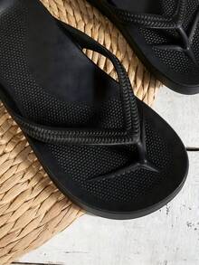 Flat, Non-Slip, And Durable Flip-Flops; Simple, Solid-Color Flip-Flops With A Fish-Scale Pattern; Pressure-Relieving, Comfortable Women's Flip-Flops For Home And The Beach; Halloween, Back-To-School, And Summer Commuting Sandals. - B - View 9
