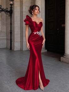 VIPGIRL Burgundy Satin One-Shoulder Evening Gown, Featuring 3D Ruffle Shoulder Accent, Silver Waist Embellishment, Occasion Dress Party Fall Wedding Red - Red - View 3