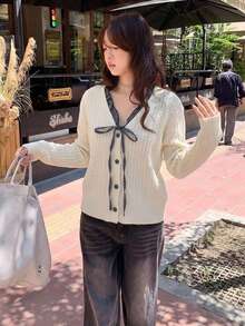 Women's Small Plaid Lace-Up Colorblock Knitted Sweater, V-Neck Single-Breasted Cable Knit Cardigan, Autumn/Winter New Style - White - View 4