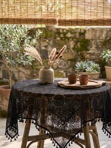 1pc Black Geometric Hollow Lace Tablecloth, French Vintage Style Lace Fabric Material, Round Tassel Edge And Exquisite Hollow Floral Pattern Detail Decoration, Beautification And Dust-Proof Function, Suitable For Daily Home And Vintage Dining Table Arrangement - Black - View 2