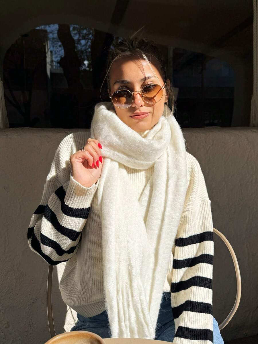 1PC Women's Solid Color Versatile College Style Elegant Thick Fringe Warm Scarf, Suitable For Autumn/Winter Season Cold Protection And Shopping Outfit