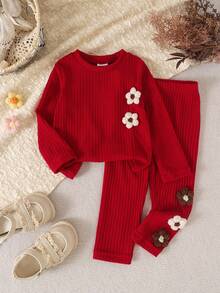 2pcs Girls (Infant) Sweet & Cute 3D Knitted Flower Decor Round Neck Long Sleeve Top & Matching Pants Set, Spring/Autumn - Red - View 1