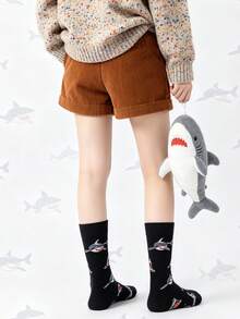 1 Pair Women's Black Shark Pattern Mid-Calf Socks, Soft And Comfortable Fabric, Stylish And Versatile For Outdoor, Travel, Daily, Home, Office And Multiple Occasions - Black - View 2