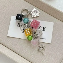 1件中性手工 Destiny Dice 鑰匙圈，個性化亞文化 Y2K 風格拼色包飾配件 - 彩色 - 查看 2