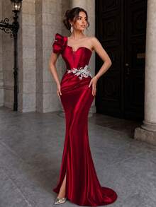 VIPGIRL Burgundy Satin One-Shoulder Evening Gown, Featuring 3D Ruffle Shoulder Accent, Silver Waist Embellishment, Occasion Dress Party Fall Wedding Red - Red - View 4