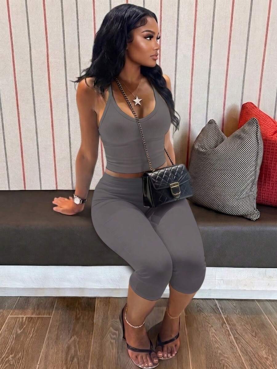 Women's Casual V-Neck Ribbed Knit Tank Top And Fitted Capris Solid Color 2-Piece Set Summer Outfit Elegant