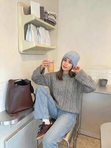 Women's Gray Cable Knit Sweater, Long Sleeve Pullover College Style Everyday Casual Outfits For Fall Winter - Grey - View 4