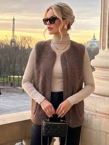 Women's Solid Color Sherpa Fleece Zip-Front Pockets Slim-Fit Lightweight Vest Jacket, Autumn/Winter - Coffee Brown - View 2
