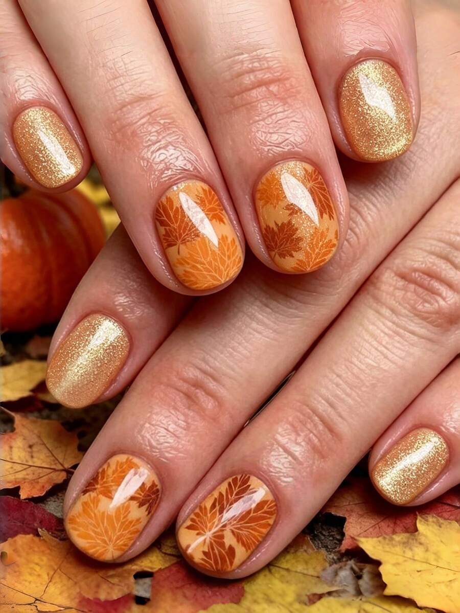 24pcs Short European-Style Fake Nails With Gold Glitter Maple Leaf Shiny Finish For A Look, Full Coverage Detachable Nail Set, Perfect For Ladies' Parties, Prom, And Everyday Wear - Multicolor - View 1