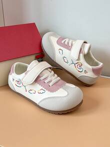 Sepatu Bayi Bordir Awan Hati dengan Pengait dan Perekat, Sol Lembut, Anti Slip, Stabil untuk Balita Belajar Berjalan ke Taman Kanak-Kanak - Grey - View 4
