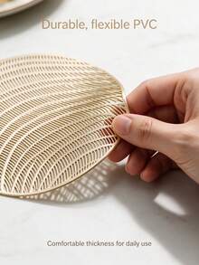 6-24pcs Champagne Gold Wavy Pattern Coasters, European Style Premium PVC Round Heat-Insulating Coasters For Home, Bar, Thanksgiving, New Year Decor - Multicolor - View 5
