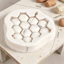 1pc Minimalist Honeycomb Shaped Silicone Mold, Used For Shooting Decorative Props, Handmade Crafts, Gypsum, Holiday Candle Decorations, Simple Demolding, Reusable Silicone Mold, Non Food Contact - Beige - View 3