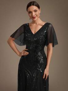 EVERPRETTY Elegant Luxury Charming Party Heavy Embroidery Floral Sequin Mesh Patchwork Black Formal Evening Gown Suitable For Evening Party Wedding Guest - Black - View 2