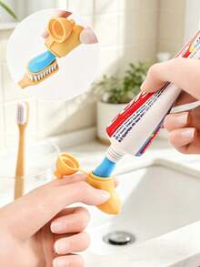 Cute Banana-Shaped Toothbrush Head Storage Box, Dust-Proof And Portable, With Lanyard And Hook. Its Dual-Compartment Design Can Store Manual Toothbrushes And Electric Toothbrushes Simultaneously, Suitable For Home Bathroom, Business Travel, Camping, Tourism And Other Occasions. - Multicolor - View 7