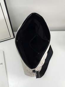 Premium Texture Large Capacity New Fashion Autumn/Winter Padded Shoulder Bag Commuter Casual Tote Bag - White - View 9