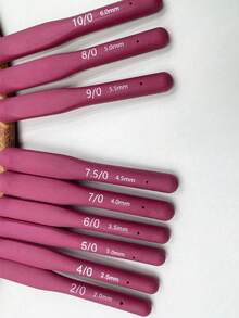 9pcs Crochet Hook Set, Red Soft Handle, Bright Colors, Suitable For Beginners And Professional Knitters, Perfect For DIY Crafts, Durable Yarn Knitting Needles, Gift For Mother Or Wife - Multi-color - View 4
