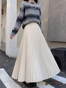 Elegant Women's Long Pleated Skirt, Non-Stretch Woven Fabric Flowy Skirt, Suitable For Autumn Wear - Apricot - View 4