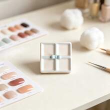 1pc Mini 4-Grid Nail Glitter Storage Box & Nail Color Palette, With Bow Decoration, 2-In-1 Watercolor Palette, Multi-Purpose Nail Rhinestone & Pearl Storage Tray - Multicolor - View 11