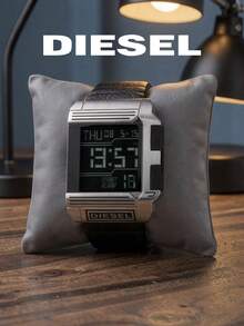 DIESEL DZ7113 男士復古未來風數位腕錶 大方型銀色金屬錶殼 LCD 螢幕 鬧鐘鈴聲 多功能休閒男錶 - 銀色 - 查看 2