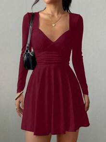 Sexy Fashion V-Neck Ruched Waist Hem Long Sleeve Mini Dress, Spring/Summer New Arrival Elegant - Burgundy - View 3