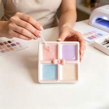 1pc Mini 4-Grid Nail Glitter Storage Box & Nail Color Palette, With Bow Decoration, 2-In-1 Watercolor Palette, Multi-Purpose Nail Rhinestone & Pearl Storage Tray - Multicolor - View 4